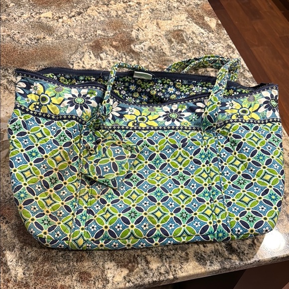 Vera Bradley Miller bag in Daisy Daisy - Picture 1 of 4